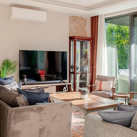 Luxury 4br Yalikavak With Private Pool Garden Villa Bodrum